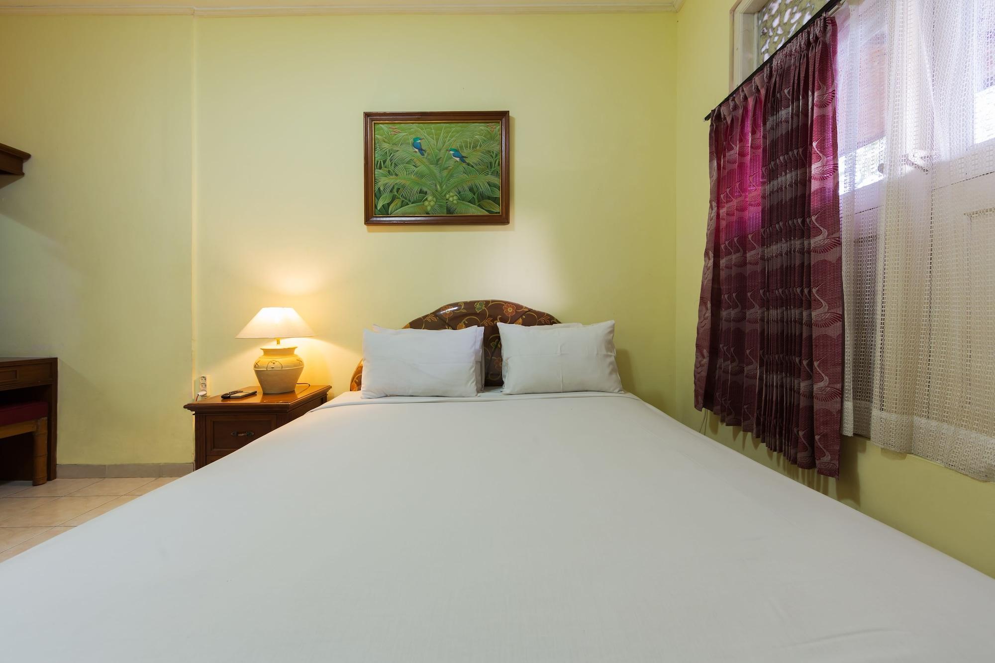 Oyo 3134 Puri Tamu Hotel Jimbaran  Exterior photo