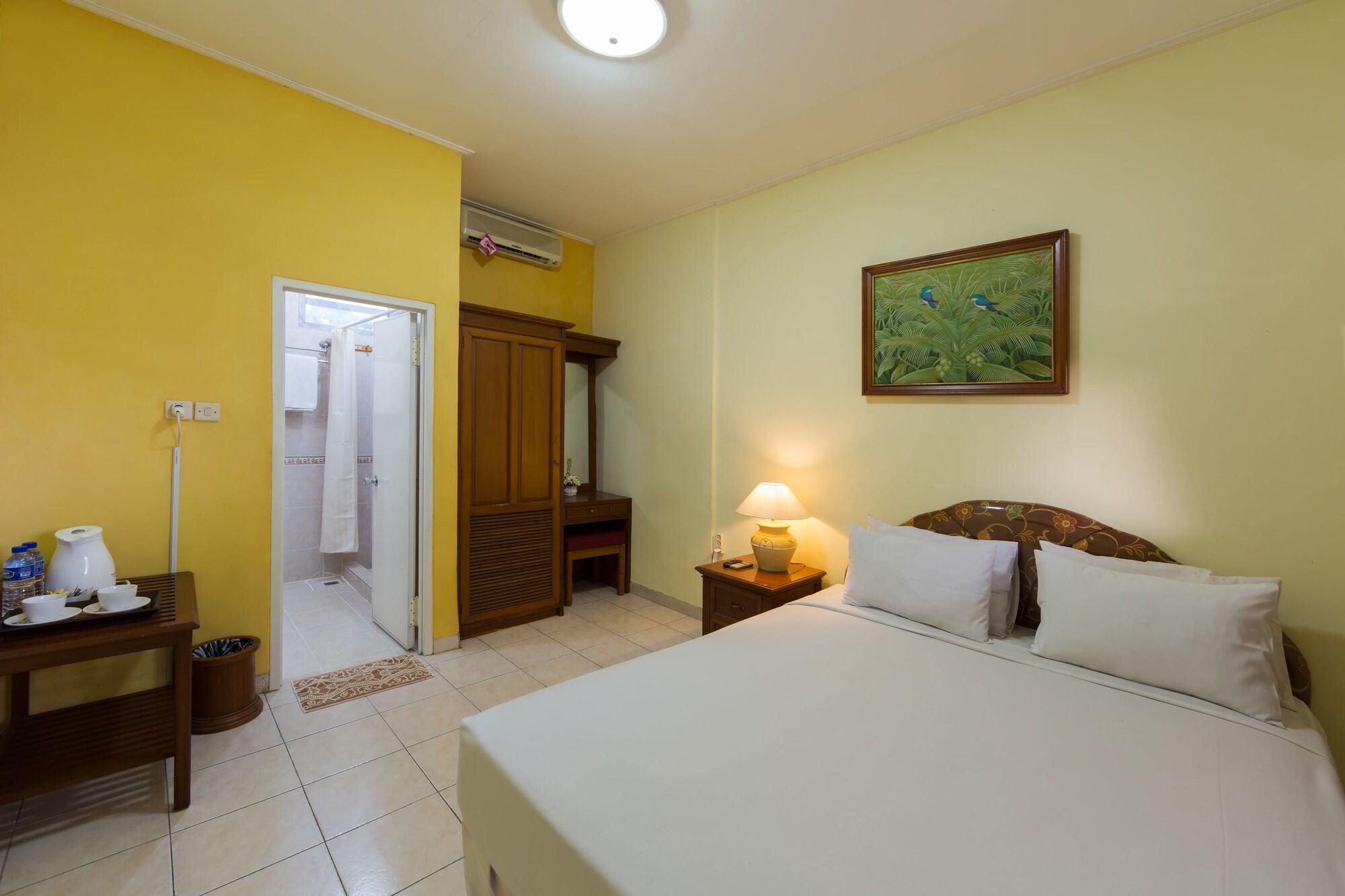 Oyo 3134 Puri Tamu Hotel Jimbaran  Exterior photo