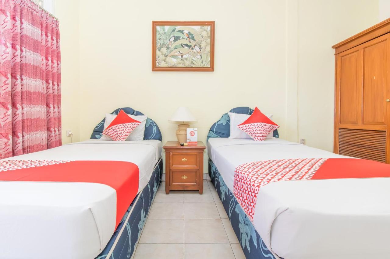 Oyo 3134 Puri Tamu Hotel Jimbaran  Exterior photo