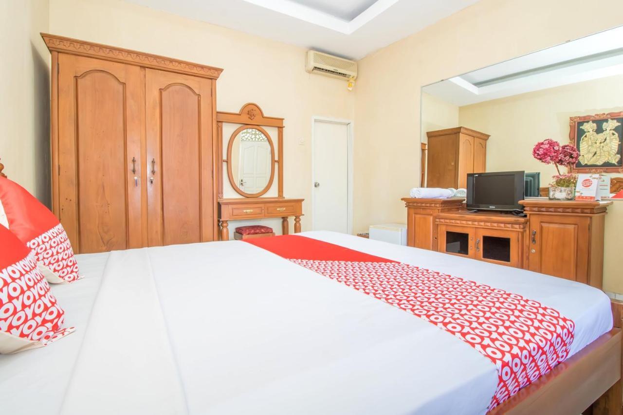 Oyo 3134 Puri Tamu Hotel Jimbaran  Exterior photo